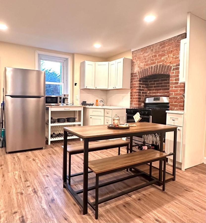 Classical Isbills Row House Close To Nyc Bayonne Εξωτερικό φωτογραφία