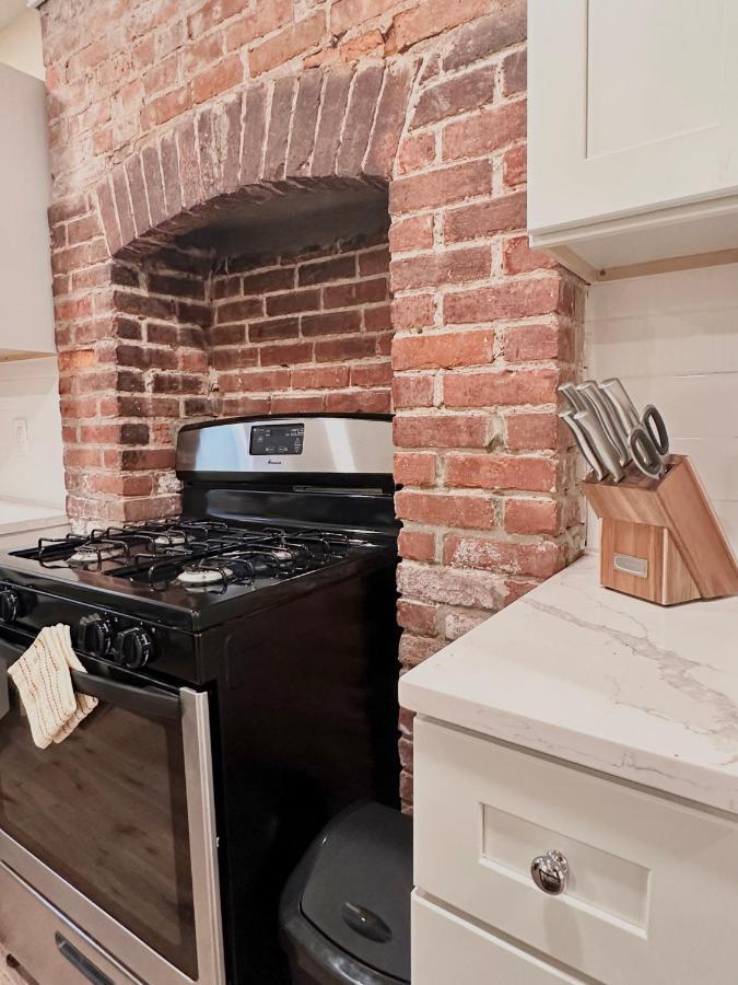 Classical Isbills Row House Close To Nyc Bayonne Εξωτερικό φωτογραφία