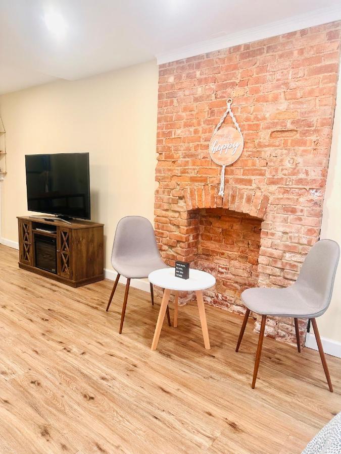 Classical Isbills Row House Close To Nyc Bayonne Εξωτερικό φωτογραφία